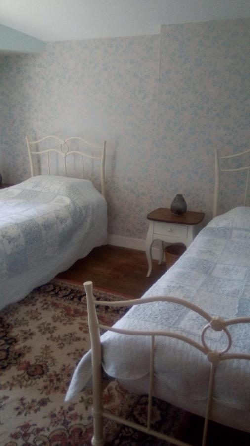 Homestay Arrabella Availles-Limouzine ภายนอก รูปภาพ